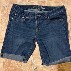 American eagle cut off Bermuda shorts